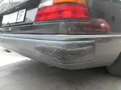 Здавання транспортного засобу mercedes-benz clase e (w124) coupe 300 ce-24 cabrio (124.061) року 1992 потужний 104
