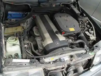 Здавання транспортного засобу mercedes-benz clase e (w124) coupe 300 ce-24 cabrio (124.061) року 1992 потужний 104