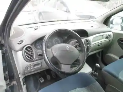 Здавання транспортного засобу renault scenic (ja..) 1.9 dti diesel 80 cv / 59 kw року 2002 потужний f9q q7