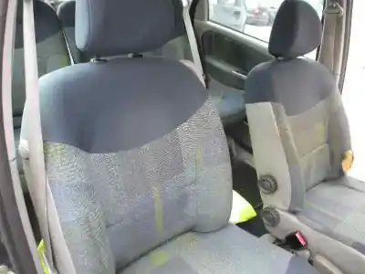 Здавання транспортного засобу renault scenic (ja..) 1.9 dti diesel 80 cv / 59 kw року 2002 потужний f9q q7