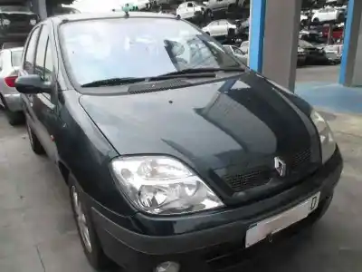Scrapping Vehicle RENAULT SCÉNIC I MONOSPACE (JA0/1_, FA0_) 1.9 dTi (JA1U) of the year 2002 powered F9Q Q7