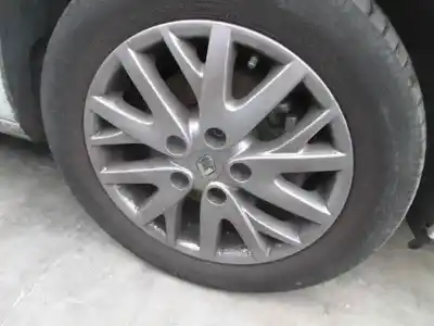 Здавання транспортного засобу renault megane iii berlina 5 p limited року 2014 потужний k9k a6