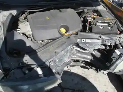 Scrapping Vehicle renault laguna ii grandtour (kg0) dynamique luxe of the year 2006 powered f9q 17