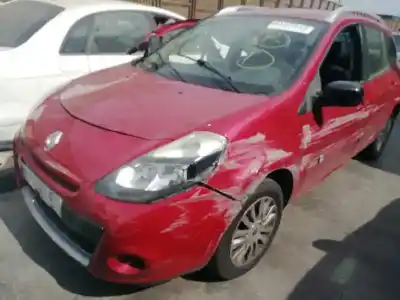 Здавання транспортного засобу RENAULT CLIO GRANDTOUR 20 Aniversario року 2011 потужний D4F D7