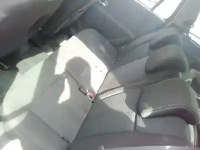 Veículo de Sucata renault clio grandtour 20 aniversario do ano 2011 alimentado d4f d7