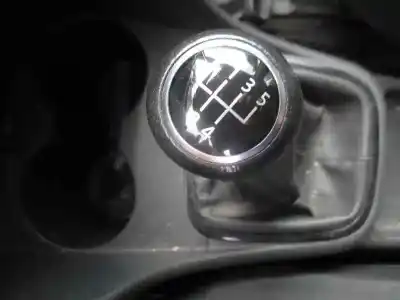 Sloopvoertuig volkswagen polo (6r1) advance van het jaar 2009 aangedreven cgp