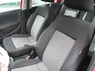 Sloopvoertuig volkswagen polo (6r1) advance van het jaar 2009 aangedreven cgp