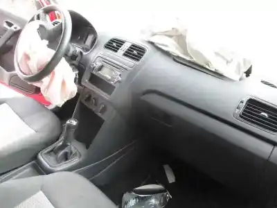 Sloopvoertuig volkswagen polo (6r1) advance van het jaar 2009 aangedreven cgp