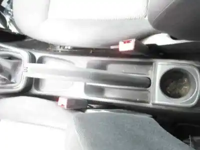 Sloopvoertuig volkswagen polo (6r1) advance van het jaar 2009 aangedreven cgp