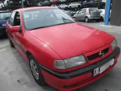 Veículo de Sucata opel vectra a gt do ano 1993 alimentado c20ne