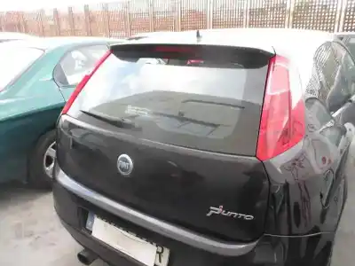 Véhicule à la ferraille FIAT GRANDE PUNTO (199_) 1.9 D MULTIJET de l'année 2008 alimenté 199A5000