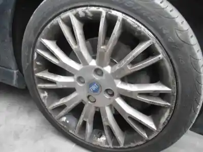 Véhicule à la ferraille fiat grande punto (199_) 1.9 d multijet de l'année 2008 alimenté 199a5000