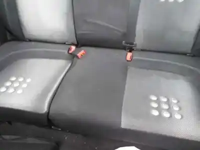 Véhicule à la ferraille fiat grande punto (199_) 1.9 d multijet de l'année 2008 alimenté 199a5000