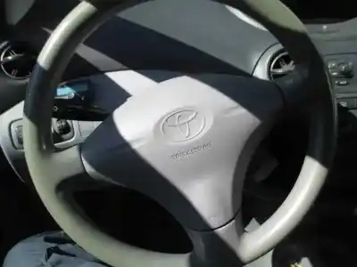 Veicolo di demolizione toyota yaris (ncp1/nlp1/scp1) 1.0 cat dell'anno 2001 alimentato 1szfe