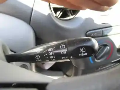Veicolo di demolizione toyota yaris (ncp1/nlp1/scp1) 1.0 cat dell'anno 2001 alimentato 1szfe