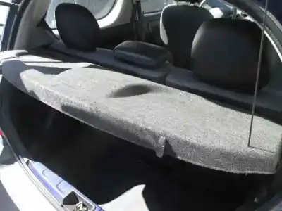 Veicolo di demolizione toyota yaris (ncp1/nlp1/scp1) 1.0 cat dell'anno 2001 alimentato 1szfe