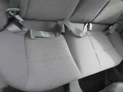 Veículo de Sucata kia rio rs berlina do ano 2004 alimentado a3d