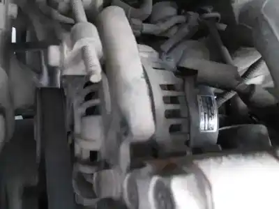 Veículo de Sucata kia rio rs berlina do ano 2004 alimentado a3d