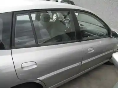 Veículo de Sucata kia rio rs berlina do ano 2004 alimentado a3d