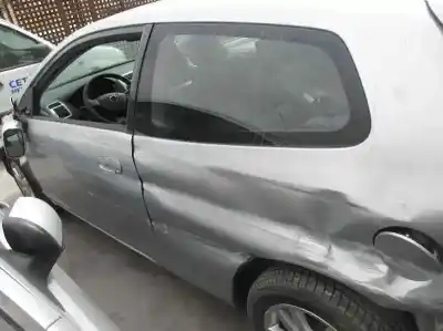 Sloopvoertuig honda civic berlina 3 (ep1/2) 1.6i sport van het jaar 2001 aangedreven d16v1