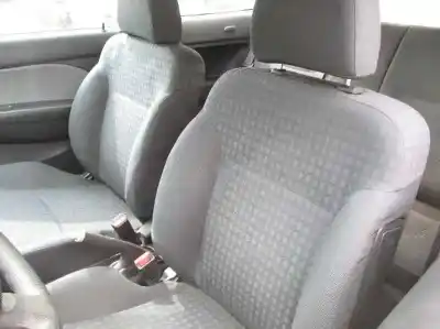 Sloopvoertuig honda civic berlina 3 (ep1/2) 1.6i sport van het jaar 2001 aangedreven d16v1