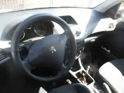 Veicolo di demolizione peugeot 206+ básico dell'anno 2009 alimentato 8hz