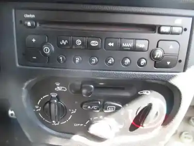 Veicolo di demolizione peugeot 206+ básico dell'anno 2009 alimentato 8hz