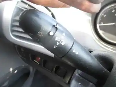 Veicolo di demolizione peugeot 206+ básico dell'anno 2009 alimentato 8hz