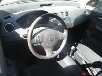 Здавання транспортного засобу suzuki swift berlina (mz) 1.3 16v cat року 2005 потужний m13a