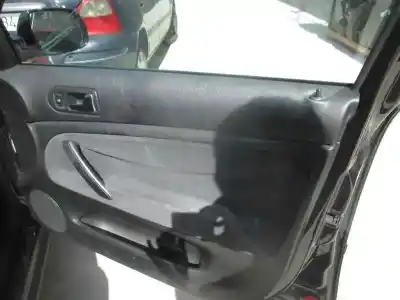 Verschrottungsfahrzeug volkswagen passat berlina (3b2) comfortline des jahres 1999 angetrieben adr