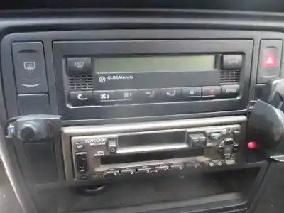 Verschrottungsfahrzeug volkswagen passat berlina (3b2) comfortline des jahres 1999 angetrieben adr