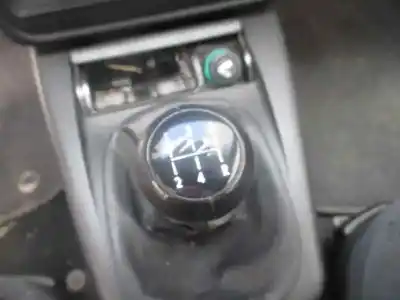 Verschrottungsfahrzeug volkswagen passat berlina (3b2) comfortline des jahres 1999 angetrieben adr