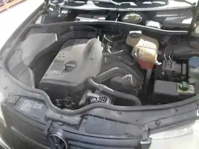 Verschrottungsfahrzeug volkswagen passat berlina (3b2) comfortline des jahres 1999 angetrieben adr