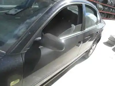 Verschrottungsfahrzeug volkswagen passat berlina (3b2) comfortline des jahres 1999 angetrieben adr