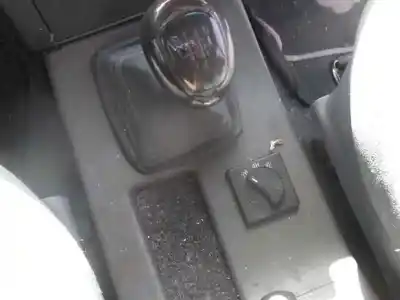 Здавання транспортного засобу tata safari 1.9 d (4x4) року 2000 потужний 483dltc49
