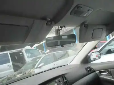 Scrapping Vehicle toyota corolla (_e12_) 2.0 d-4d (cde120_) of the year 2004 powered 1cdftv