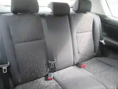 Scrapping Vehicle toyota corolla (_e12_) 2.0 d-4d (cde120_) of the year 2004 powered 1cdftv