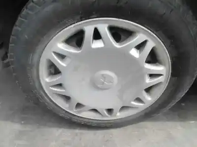 Здавання транспортного засобу mitsubishi carisma berlina 4 (da0) 1800 gdi classic року 1999 потужний 4g93