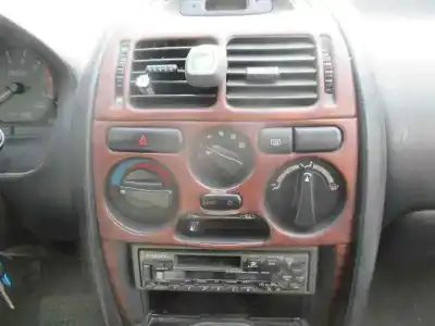 Здавання транспортного засобу mitsubishi carisma berlina 4 (da0) 1800 gdi classic року 1999 потужний 4g93