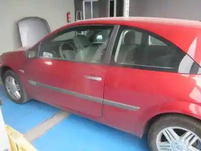 Здавання транспортного засобу renault megane ii berlina 5p confort authentique року 2003 потужний k9k d7