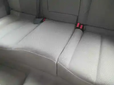 Здавання транспортного засобу renault megane ii berlina 5p confort authentique року 2003 потужний k9k d7