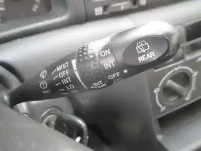 Scrapping Vehicle toyota corolla (_e12_) 2.0 d-4d (cde120_) of the year 2004 powered 1cdftv