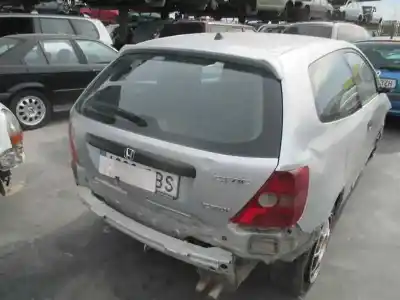 Veicolo di demolizione HONDA                                              CIVIC BERLINA 3 (EP1/2)                                                                                                                                                                                                                                    1.7 CTDi LS                                                                                                                                                                                                                                                dell'anno 2002 alimentato 4EE2