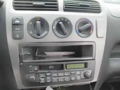 Sloopvoertuig honda civic berlina 3 (ep1/2) 1.7 ctdi ls van het jaar 2002 aangedreven 4ee2