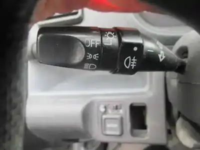 Sloopvoertuig honda civic berlina 3 (ep1/2) 1.7 ctdi ls van het jaar 2002 aangedreven 4ee2