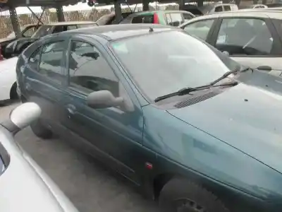 Veículo de Sucata renault megane i berlina hatchback (ba0) 1.6e europa do ano 1998 alimentado k7m