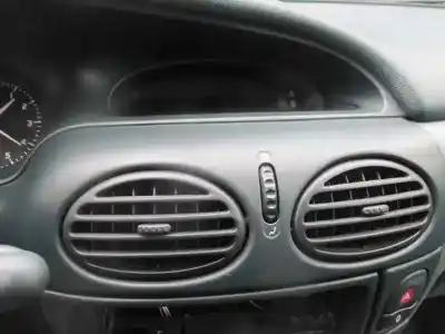 Veículo de Sucata renault megane i berlina hatchback (ba0) 1.6e europa do ano 1998 alimentado k7m