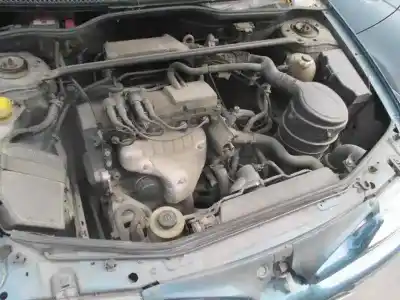 Veículo de Sucata renault megane i berlina hatchback (ba0) 1.6e europa do ano 1998 alimentado k7m