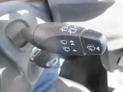 Veículo de Sucata ford fiesta (cbk) ambiente do ano 2004 alimentado f6ja