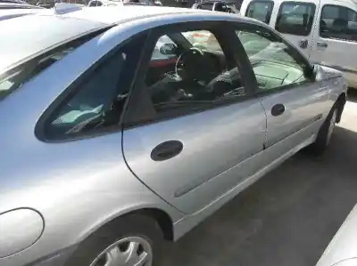 Scrapping Vehicle renault laguna (b56) 2.2 dt rxe of the year 1999 powered g8t